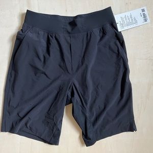 Lululemon - T.H.E. Short 9" Linerless